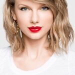 Taylor Swift: "I'm A Christian" And People With Real "Christian Values" Support Abortion