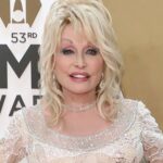 Dolly Parton Earns First Christian No. 1 For 'There Was Jesus'
